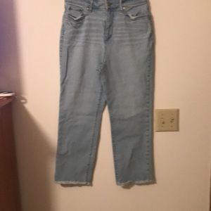 Ladies petite jeans and light wash. Brand is loft outlet, size is six petite